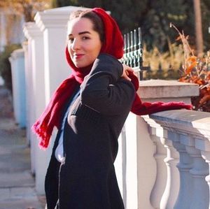 Meet your Posher, Anni